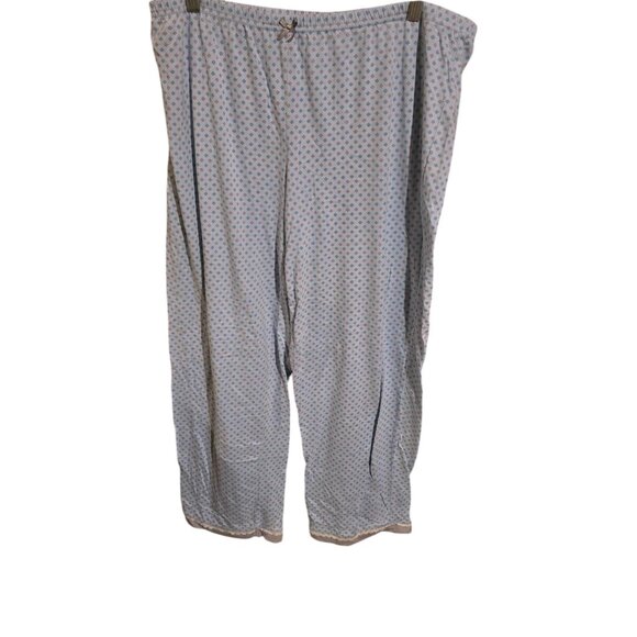 Simple Pleasures 2-Piece Winter Pajamas - Picture 4 of 6